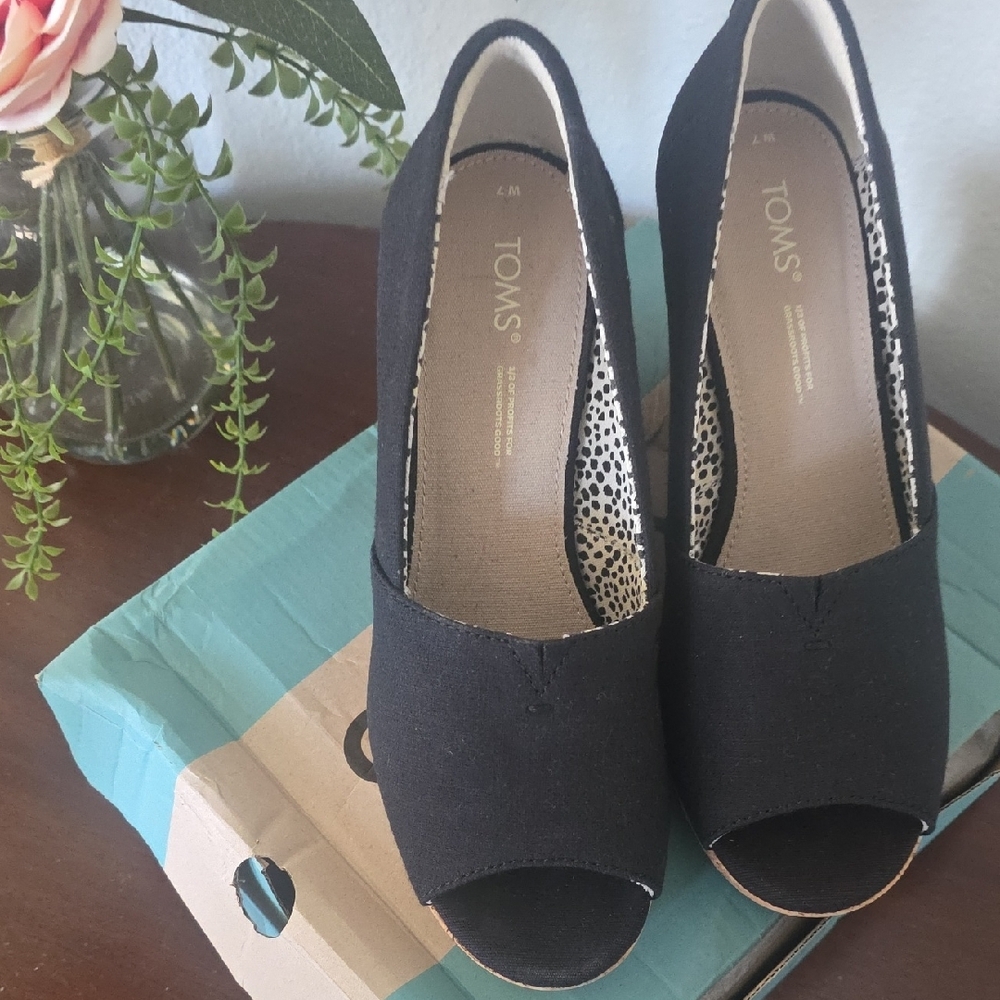 Toms Black Peep-Toe Cork Wedges - Picture 3 of 5